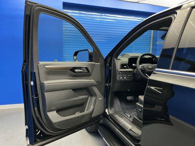 new 2025 Chevrolet Suburban car, priced at $90,987