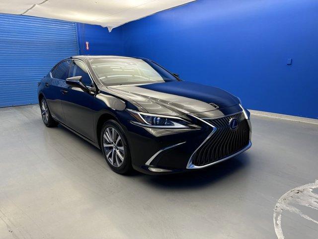 used 2021 Lexus ES 300h car, priced at $29,910