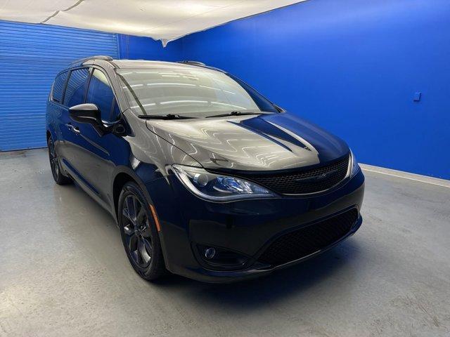 used 2019 Chrysler Pacifica car, priced at $19,995