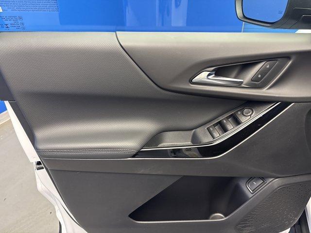 new 2026 Chevrolet Equinox car, priced at $33,915