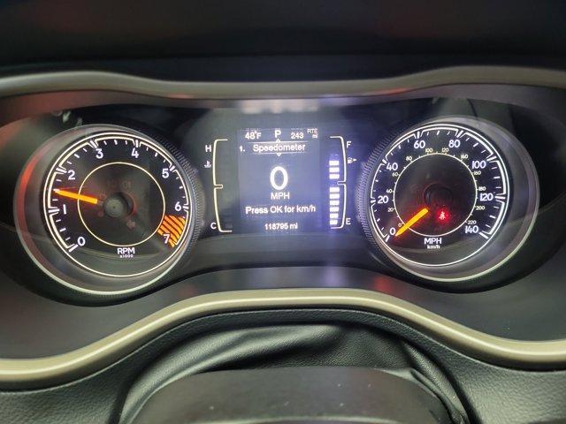 used 2015 Jeep Cherokee car, priced at $9,810