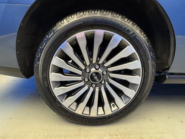 used 2020 Lincoln Navigator car, priced at $41,928