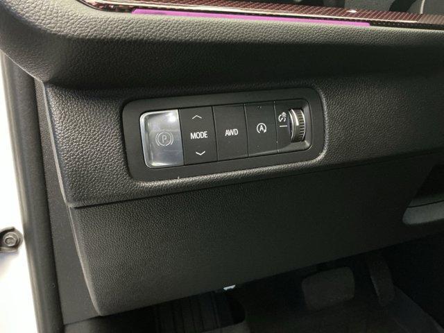 used 2024 Chevrolet Traverse car, priced at $50,918