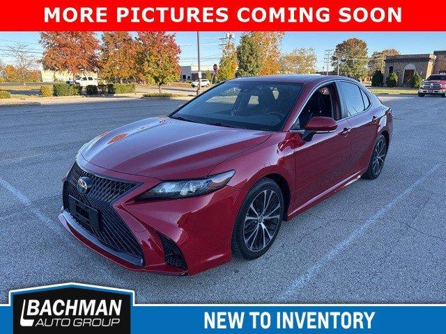 used 2020 Toyota Camry Hybrid car, priced at $19,995