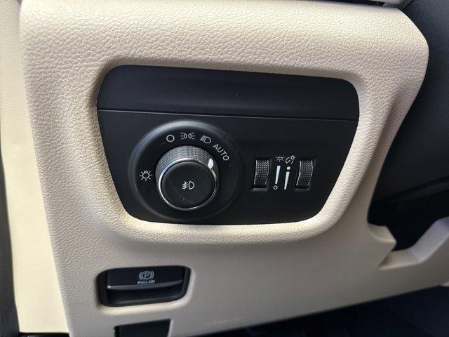 used 2023 Jeep Grand Cherokee L car, priced at $29,995