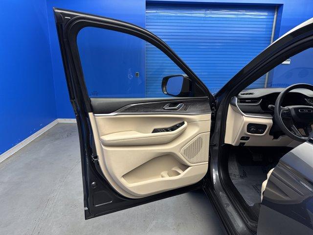 used 2023 Jeep Grand Cherokee L car, priced at $29,995