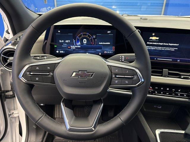 new 2026 Chevrolet Equinox car, priced at $32,016