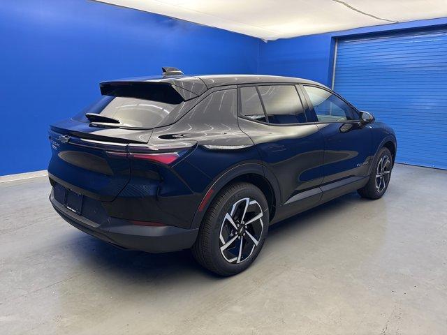 new 2026 Chevrolet Equinox EV car, priced at $32,912