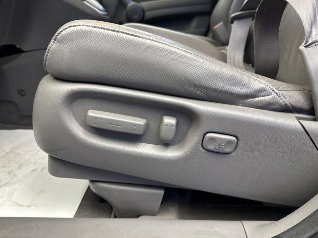 used 2009 Honda CR-V car, priced at $8,635