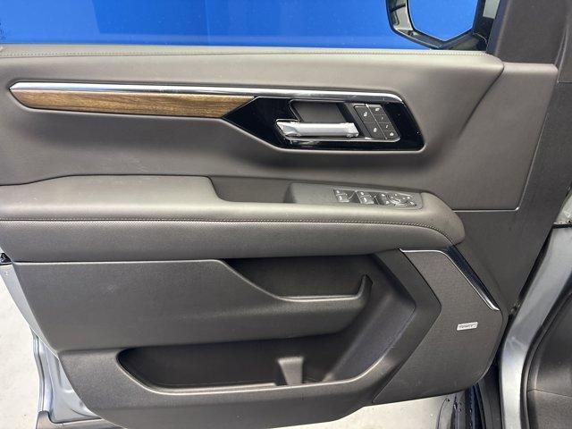 new 2026 Chevrolet Suburban car, priced at $93,993