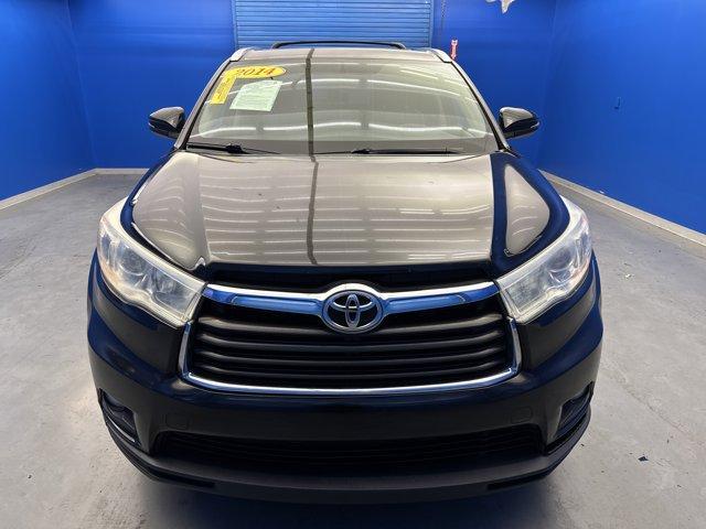 used 2014 Toyota Highlander car, priced at $14,995