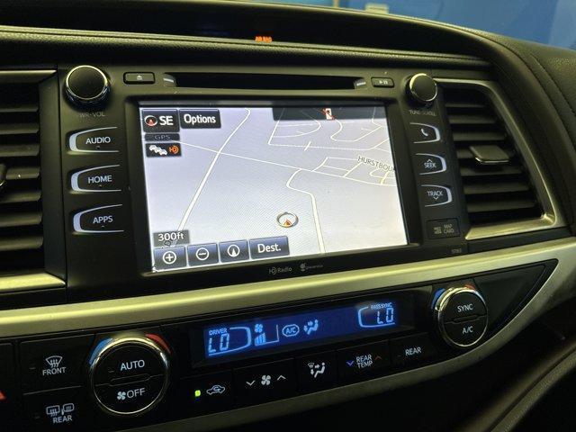 used 2014 Toyota Highlander car, priced at $14,995