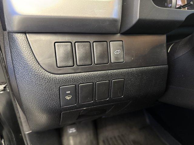 used 2014 Toyota Highlander car, priced at $14,995
