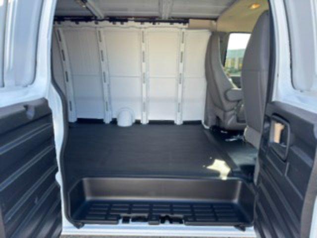 new 2025 Chevrolet Express 3500 car, priced at $52,088