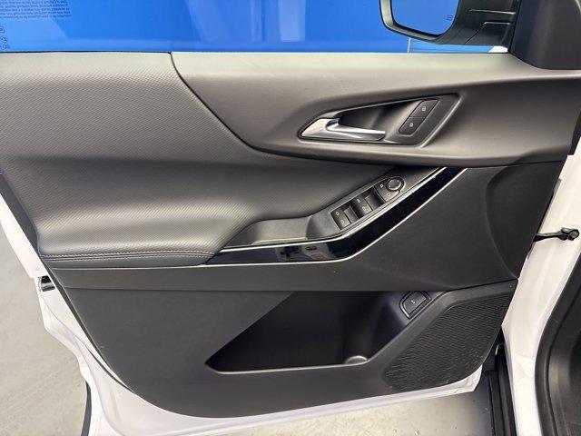 new 2026 Chevrolet Equinox car, priced at $32,016