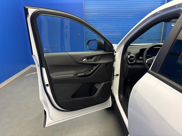 new 2026 Chevrolet Equinox car, priced at $32,016