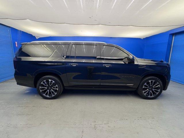 used 2021 GMC Yukon XL car, priced at $35,995