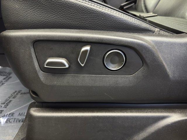 used 2021 GMC Yukon XL car, priced at $35,995