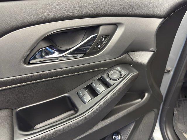 used 2024 Chevrolet Traverse Limited car, priced at $33,995