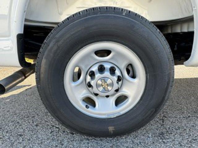 new 2025 Chevrolet Express 2500 car, priced at $48,665