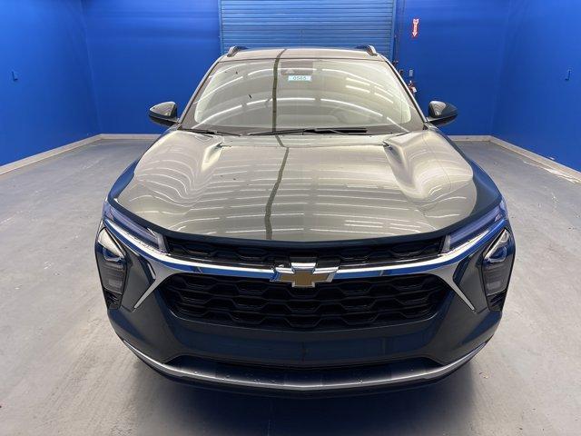 new 2026 Chevrolet Trax car, priced at $23,995