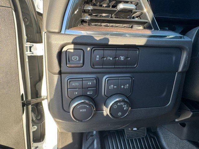 new 2025 Chevrolet Tahoe car, priced at $59,206