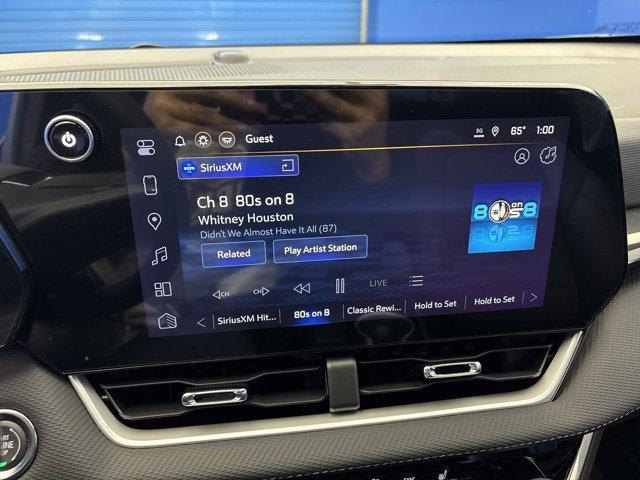 new 2026 Chevrolet Equinox car, priced at $32,080