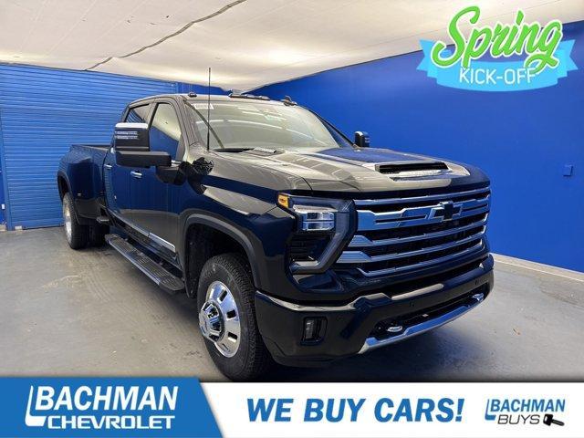 new 2025 Chevrolet Silverado 3500 car, priced at $86,515
