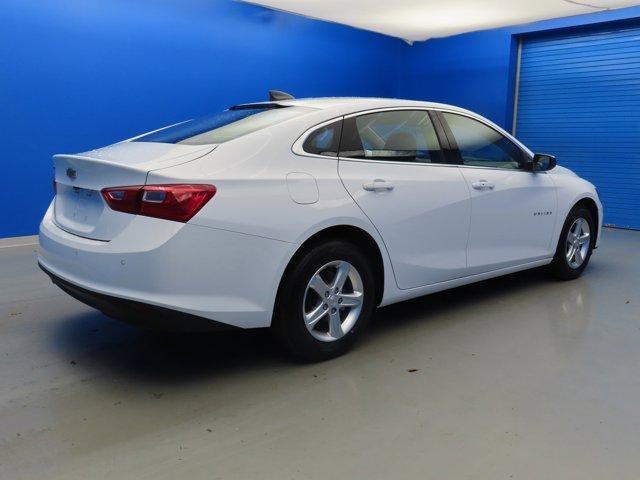 new 2024 Chevrolet Malibu car, priced at $25,160