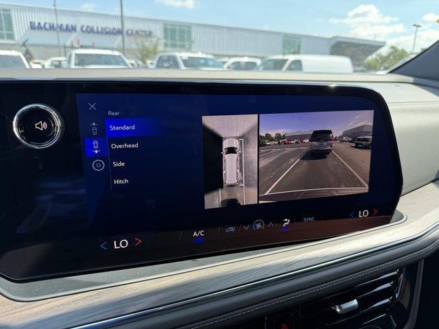 new 2025 Chevrolet Suburban car