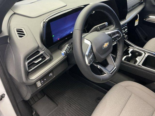 new 2025 Chevrolet Traverse car, priced at $42,199