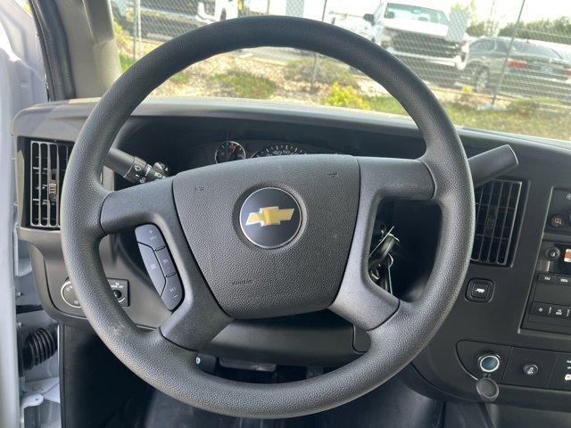 new 2025 Chevrolet Express 2500 car