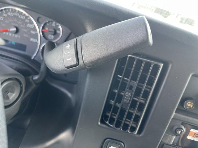 new 2025 Chevrolet Express 2500 car