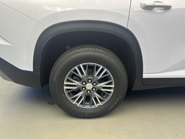 new 2025 Chevrolet Traverse car, priced at $43,060