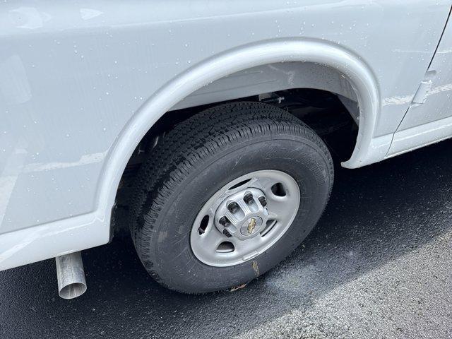 new 2025 Chevrolet Express 2500 car, priced at $50,804
