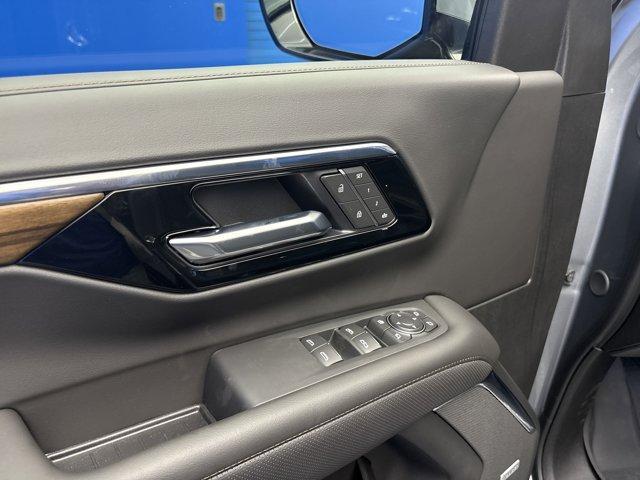 new 2025 Chevrolet Suburban car, priced at $88,993