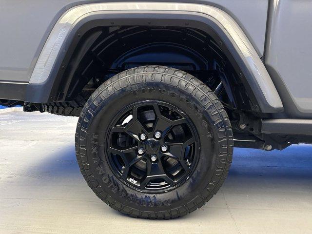 used 2021 Jeep Gladiator car, priced at $25,435