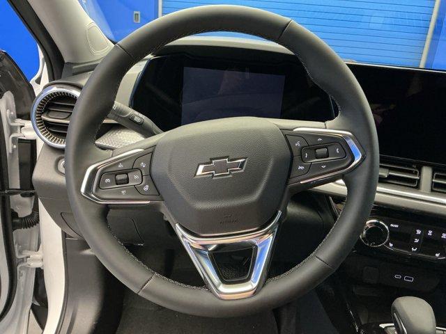 new 2025 Chevrolet Trax car, priced at $26,985