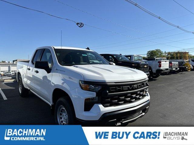 new 2024 Chevrolet Silverado 1500 car, priced at $37,995