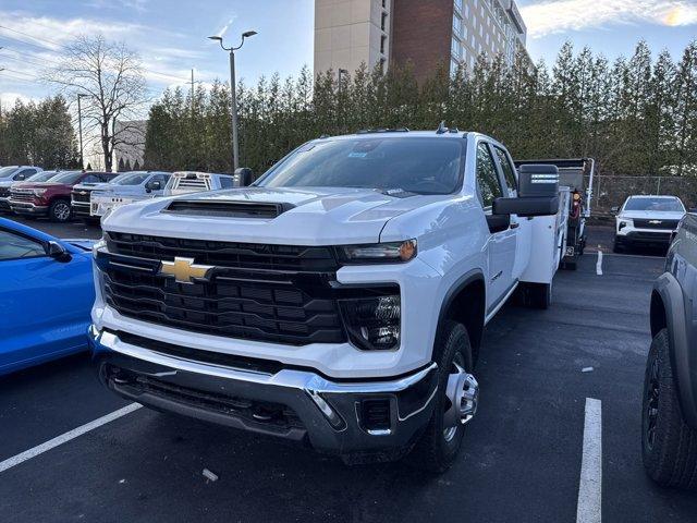 new 2024 Chevrolet Silverado 3500 car, priced at $69,391