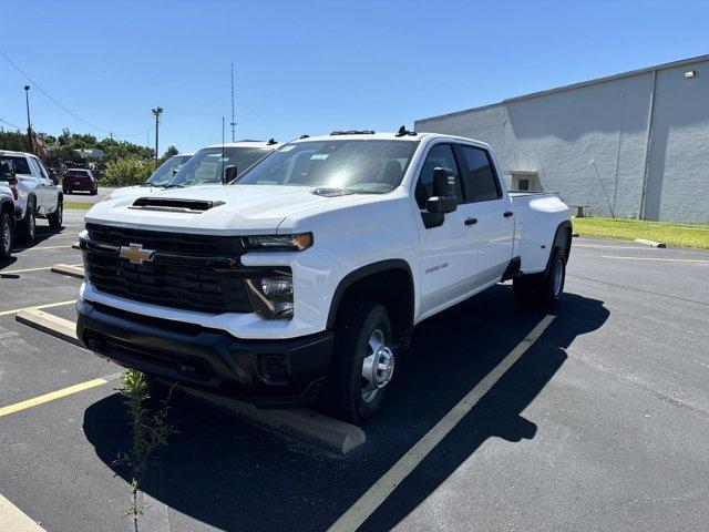 new 2024 Chevrolet Silverado 3500 car, priced at $59,295