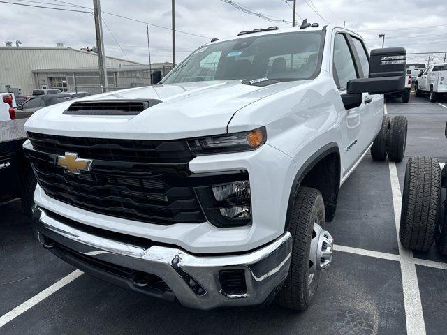 new 2024 Chevrolet Silverado 3500 car, priced at $64,943