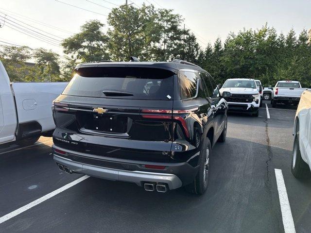 new 2024 Chevrolet Traverse car, priced at $41,496