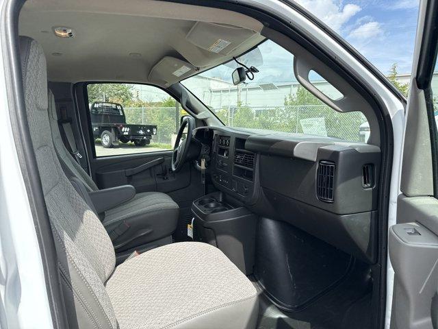 new 2025 Chevrolet Express 2500 car, priced at $49,138