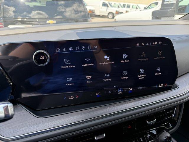 new 2025 Chevrolet Suburban car