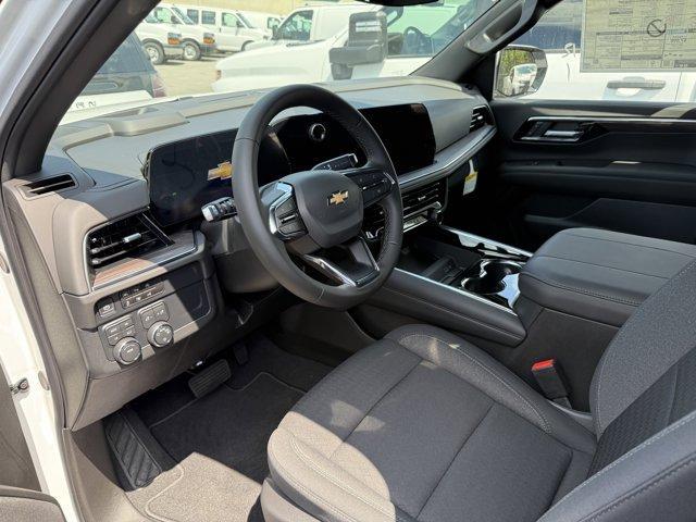 new 2025 Chevrolet Suburban car