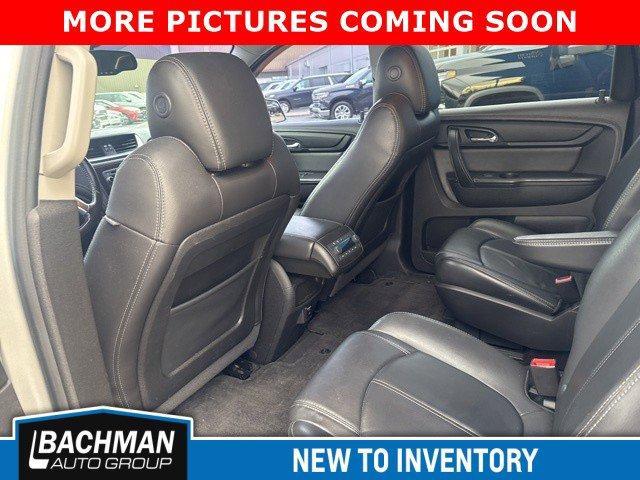 used 2016 Chevrolet Traverse car, priced at $9,995