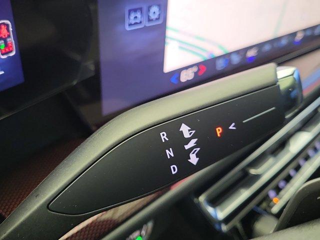 new 2025 Chevrolet Traverse car