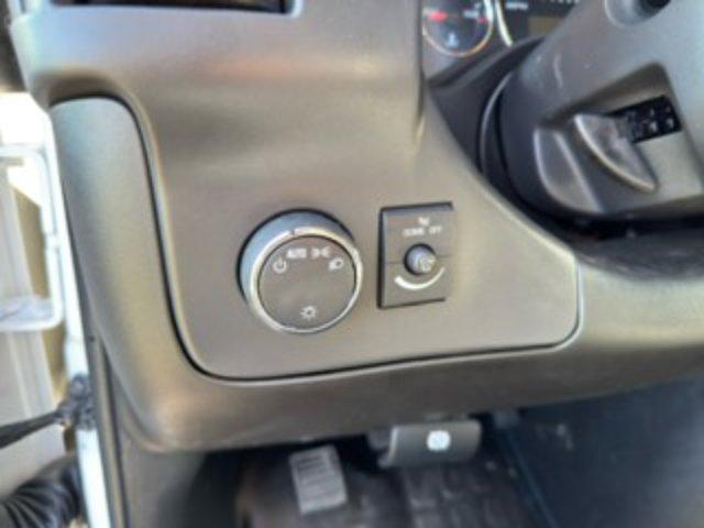 new 2025 Chevrolet Express 2500 car, priced at $46,924