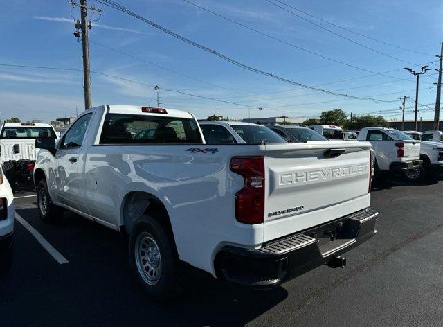 new 2024 Chevrolet Silverado 1500 car, priced at $40,245